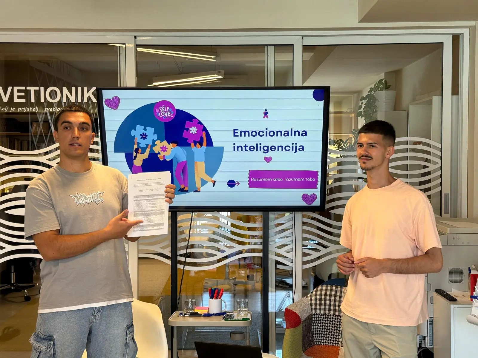 Emocionalna inteligencija: Snaga razumevanja sebe i drugih